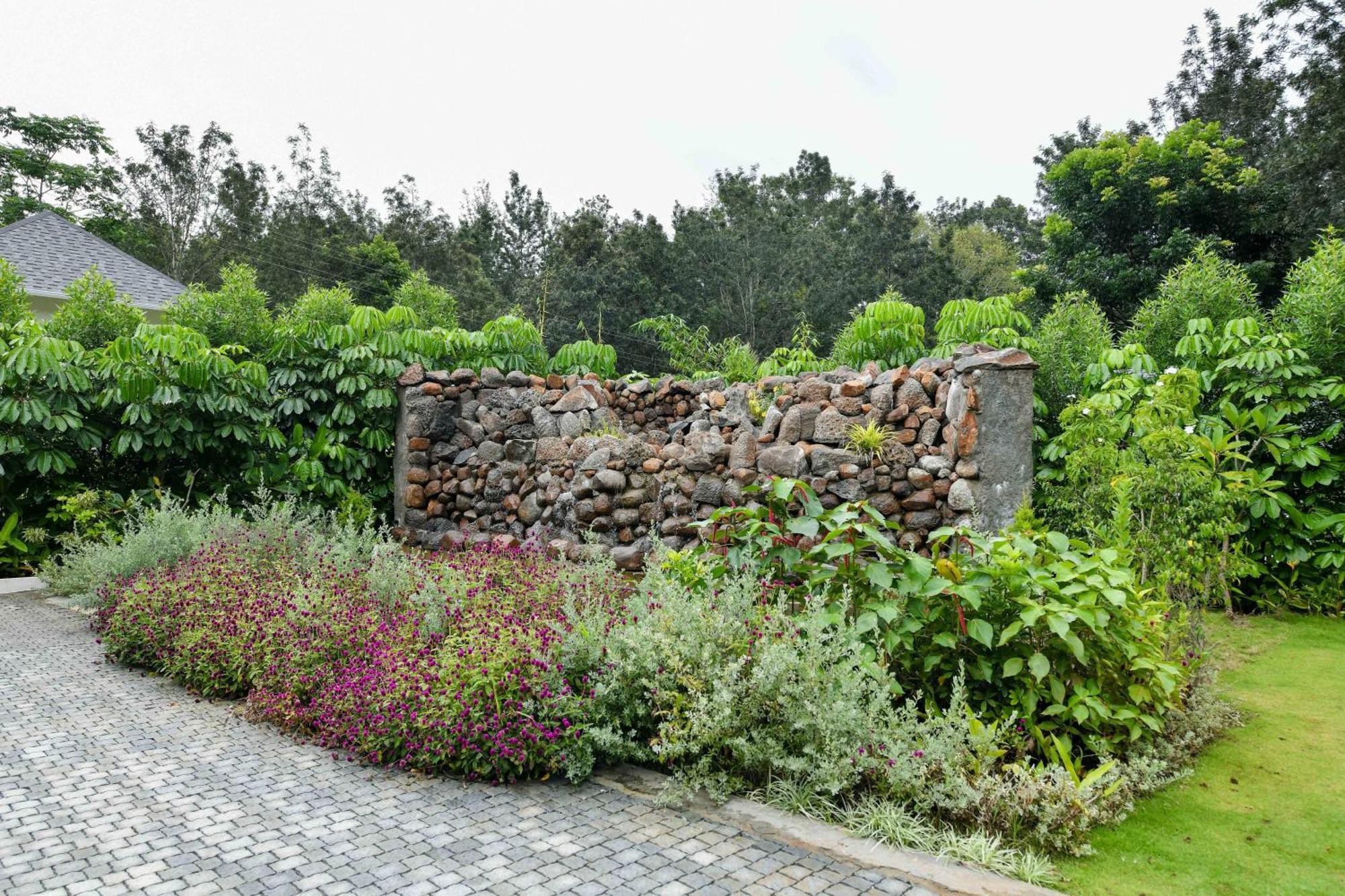 Inventree Aranya Resort & Spa 마디케리 외부 사진