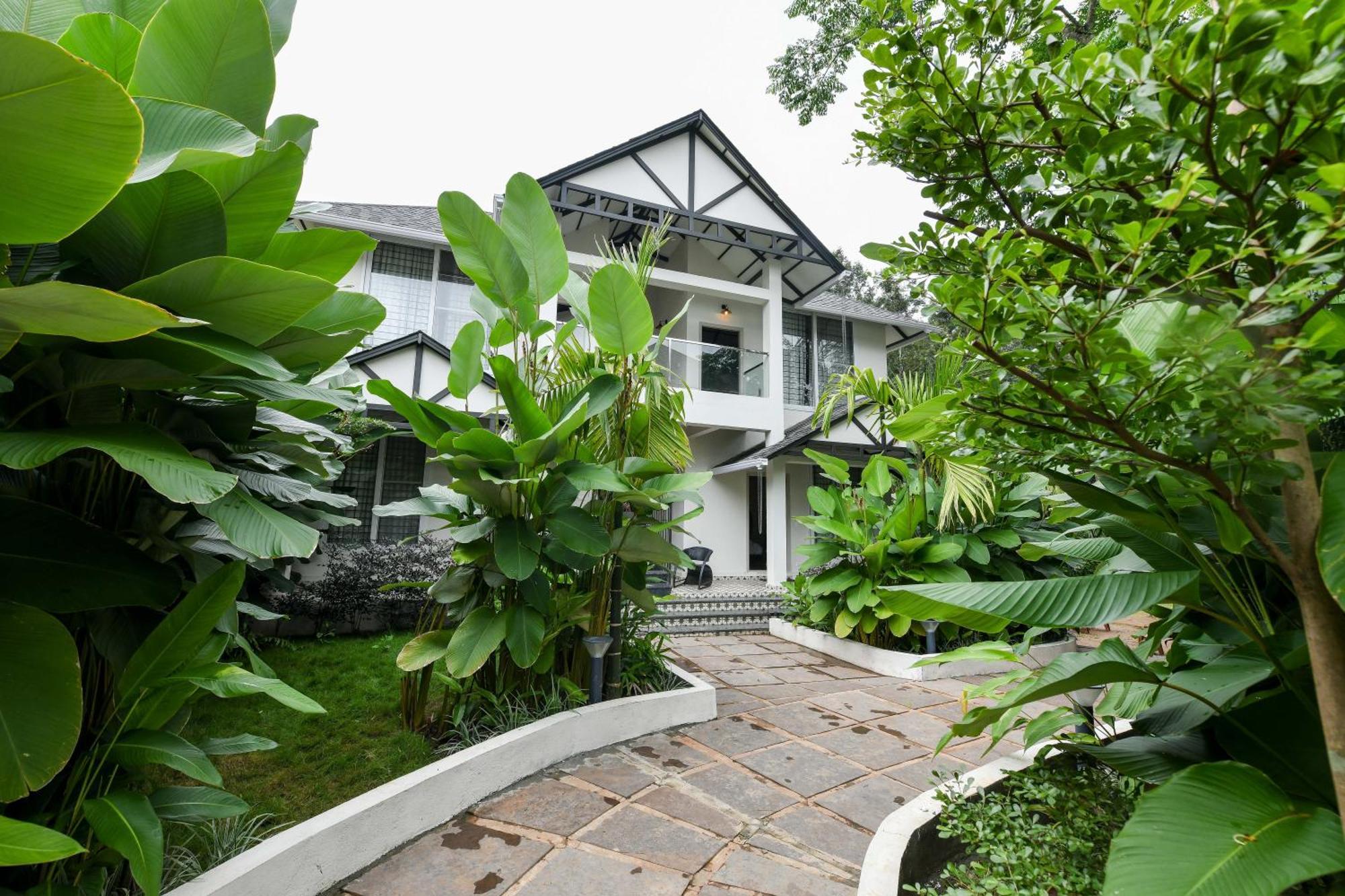 Inventree Aranya Resort & Spa 마디케리 외부 사진